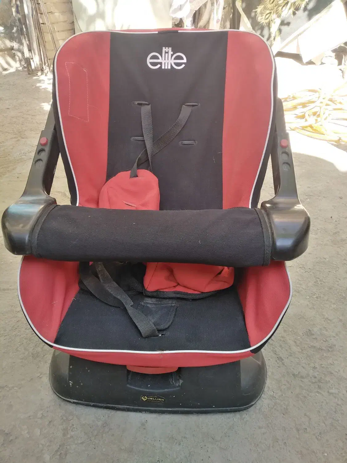 صندلی ماشین کودک|تخت و صندلی بچه|سنندج, |دیوار