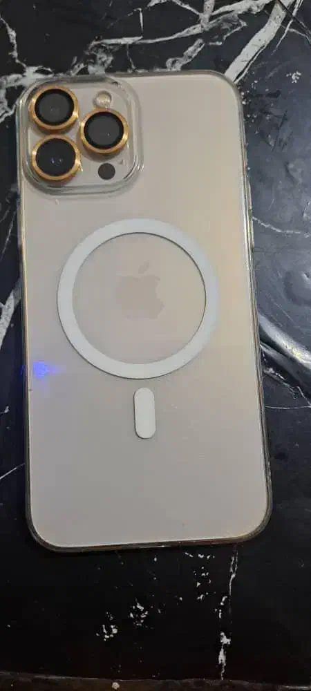 ایفون ۱۳پرومکس در حد نو  بدون خط خش|موبایل|میناب, |دیوار