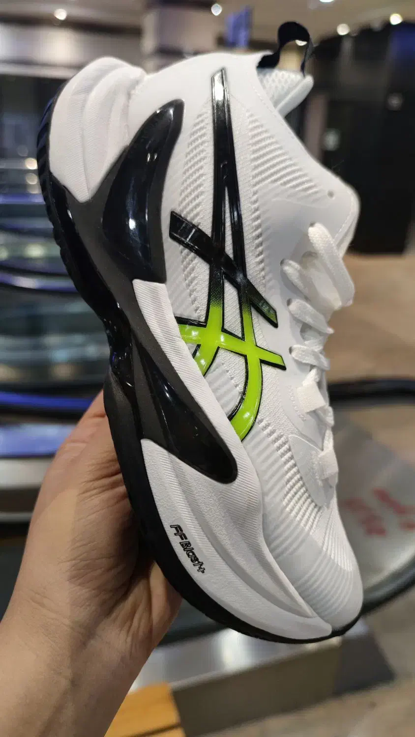 والیبالی بسکتبالی متارایس ۲|کیف، کفش، کمربند|اردبیل, |دیوار