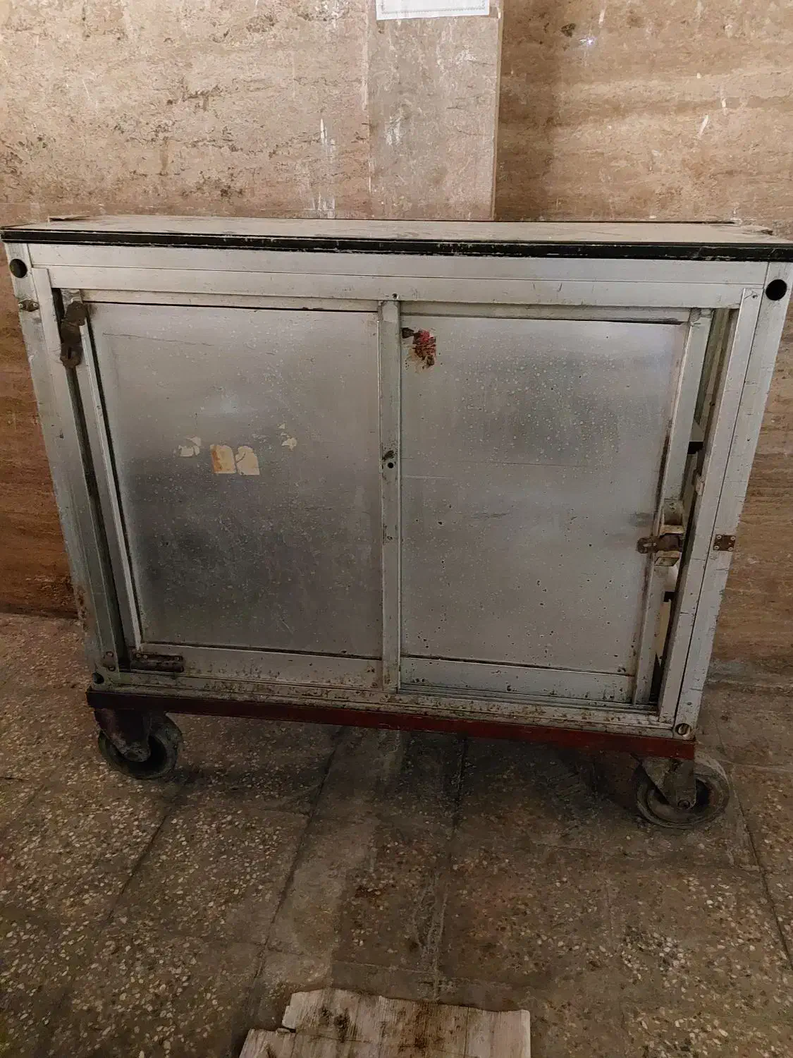 ویترین آلمینیومی|بوفه، ویترین، کنسول|بندر ماهشهر, |دیوار