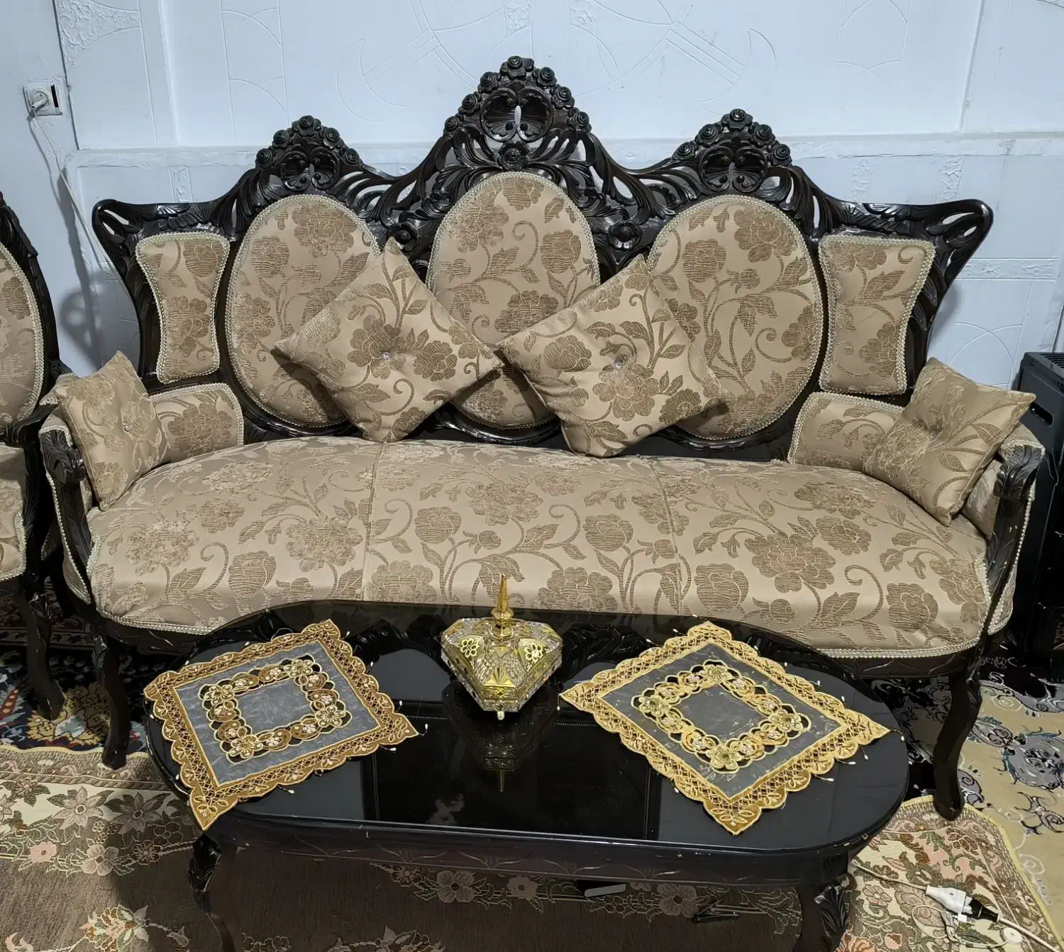 مبل سلطنتی جنس چوب راش|مبلمان خانگی و میز عسلی|الوند, |دیوار