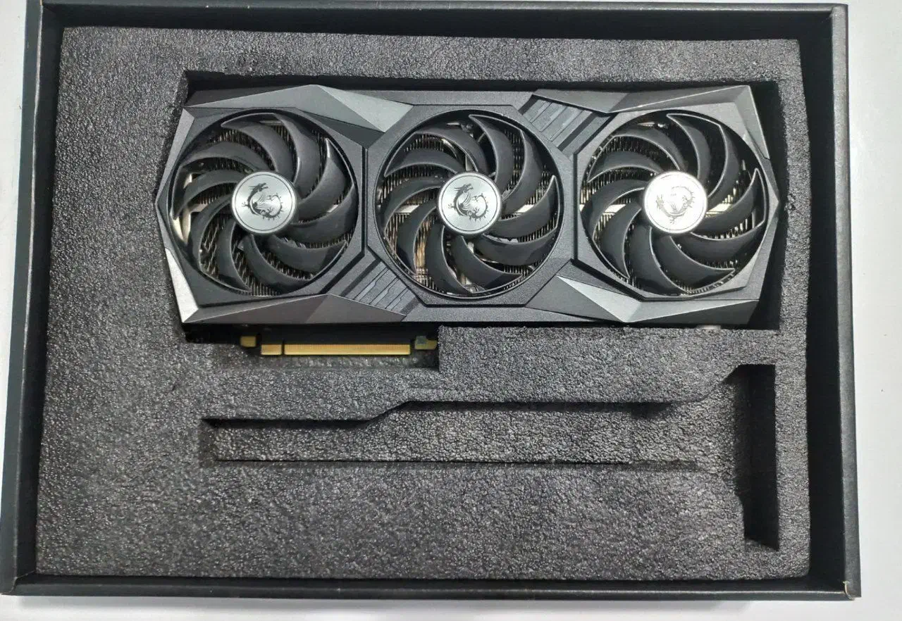 کارت گرافیک MSI 3090 Gaming X Trio 24GB|قطعات و لوازم جانبی رایانه|تهران, میدان ولیعصر|دیوار