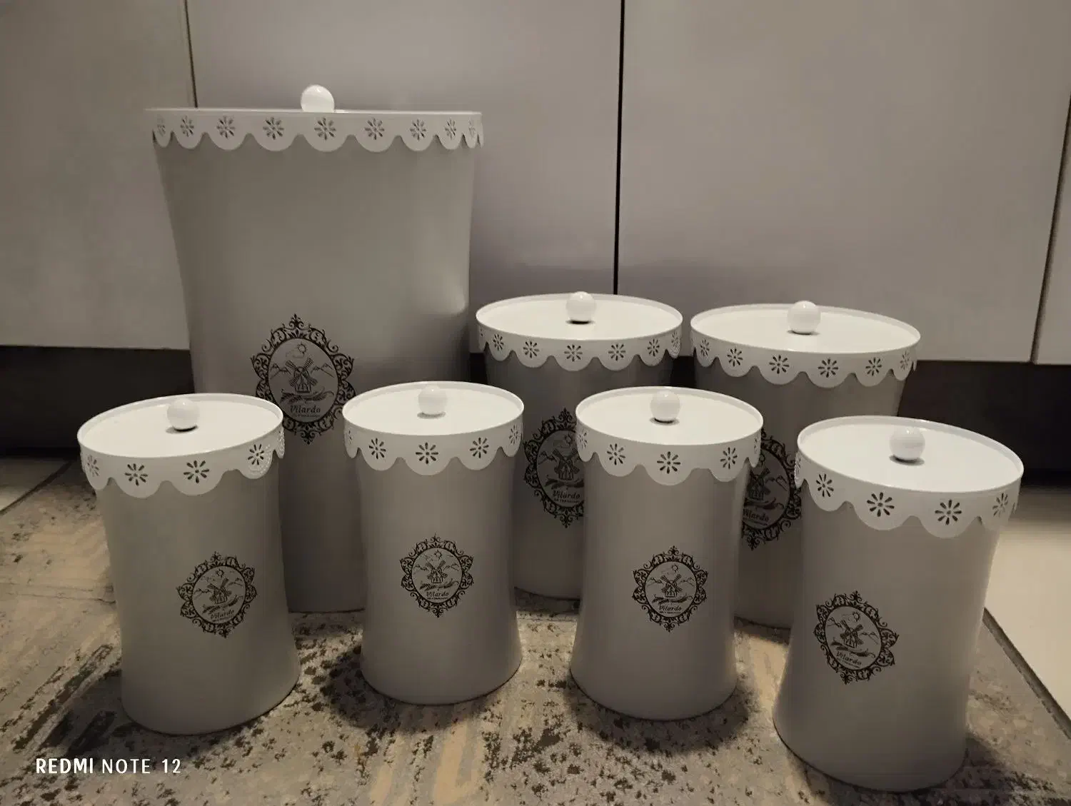 سرویس اشپزخانه و جاحبوبات فلزی|ظروف نگهدارنده، پلاستیکی، یک‌بارمصرف|مشهد, حجاب (شهرک غرب)|دیوار