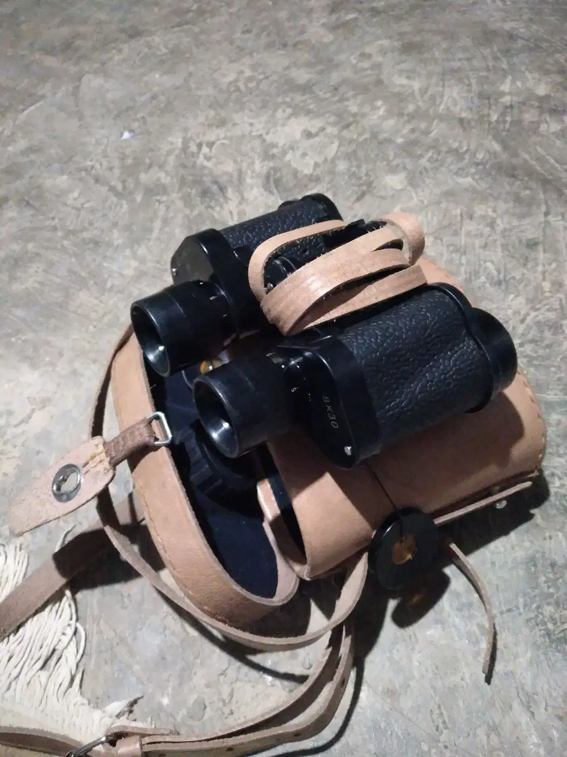 دوربین شکاری آلمانی ۸در۳۰|کوهنوردی و کمپینگ|منج, |دیوار