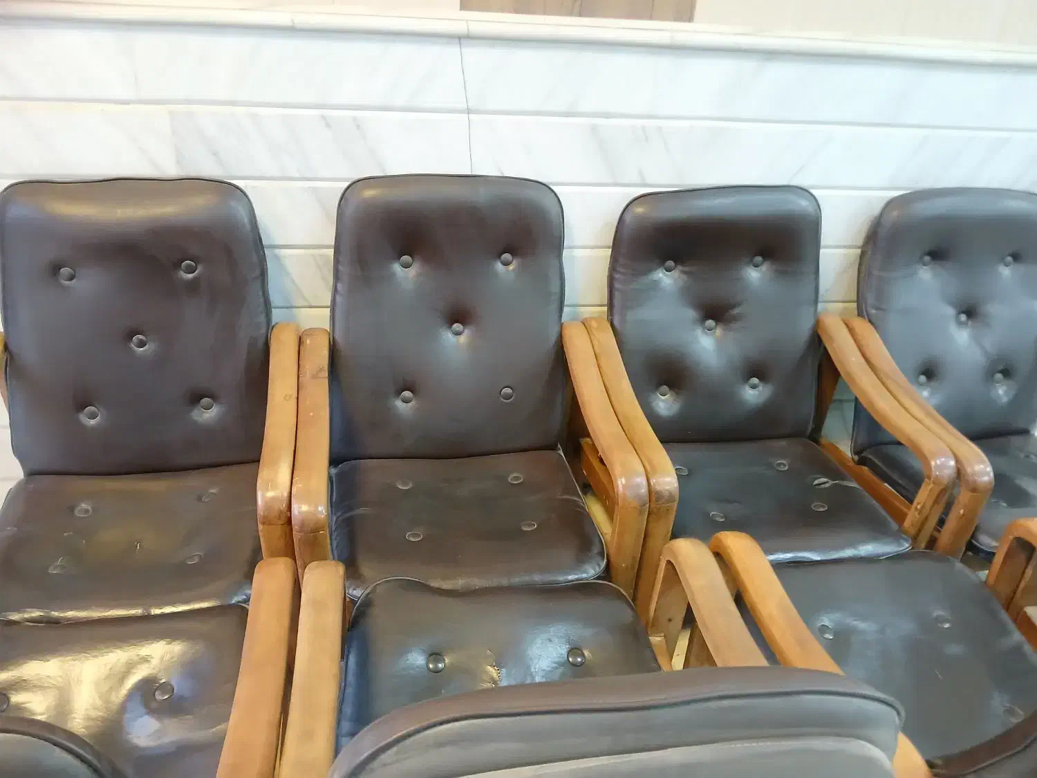 صندلی انتظار|دفتر کار|اراک, |دیوار