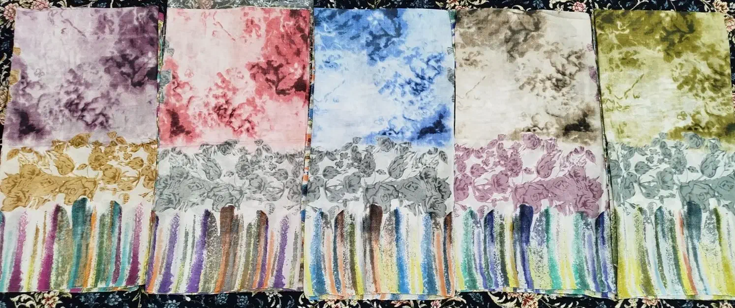 حراج انواع روسری در طرح و رنگهای متنوع|حراج|دامغان, |دیوار