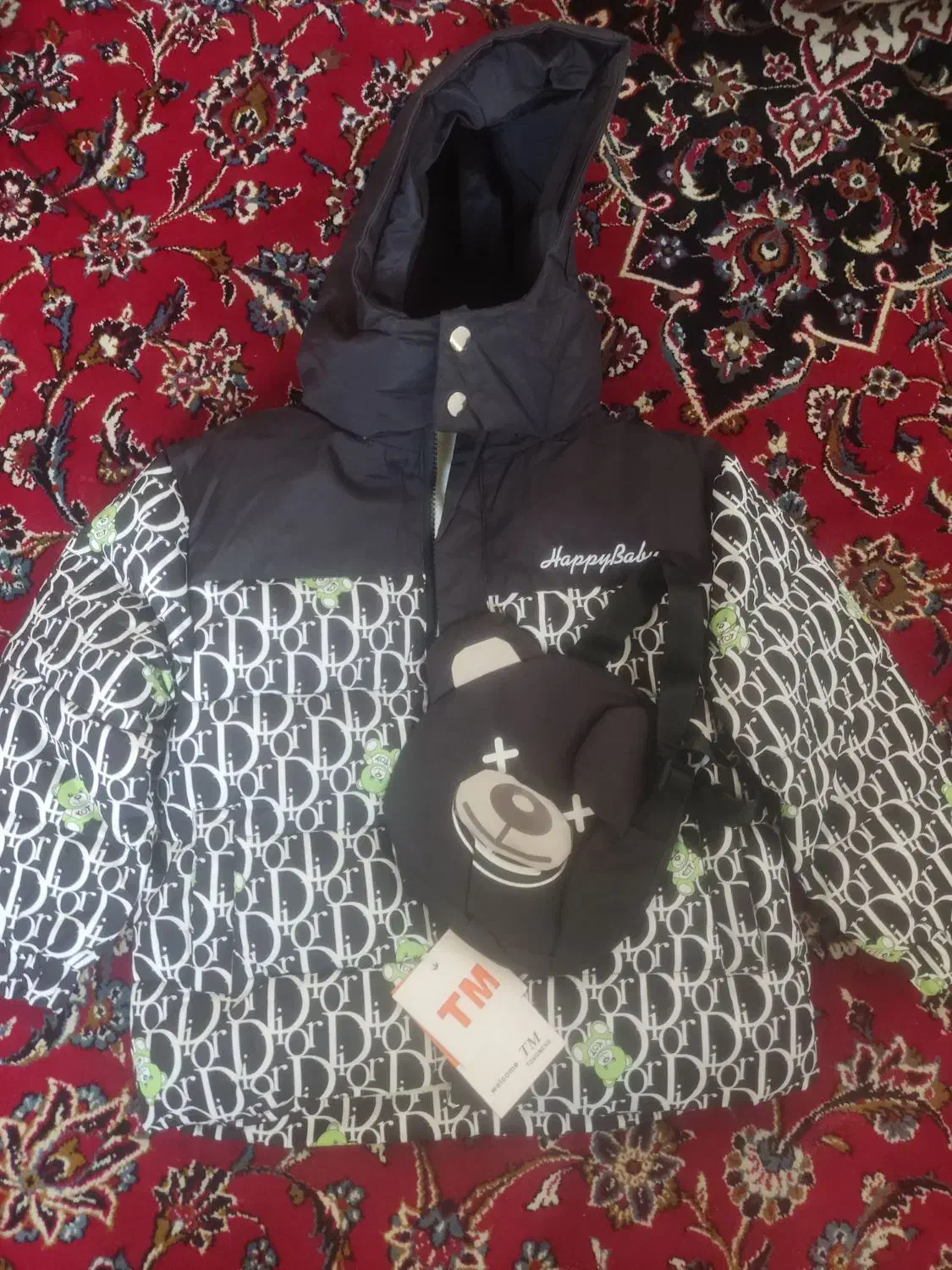 کاپشن|کفش و لباس بچه|تهران, شهرآرا|دیوار