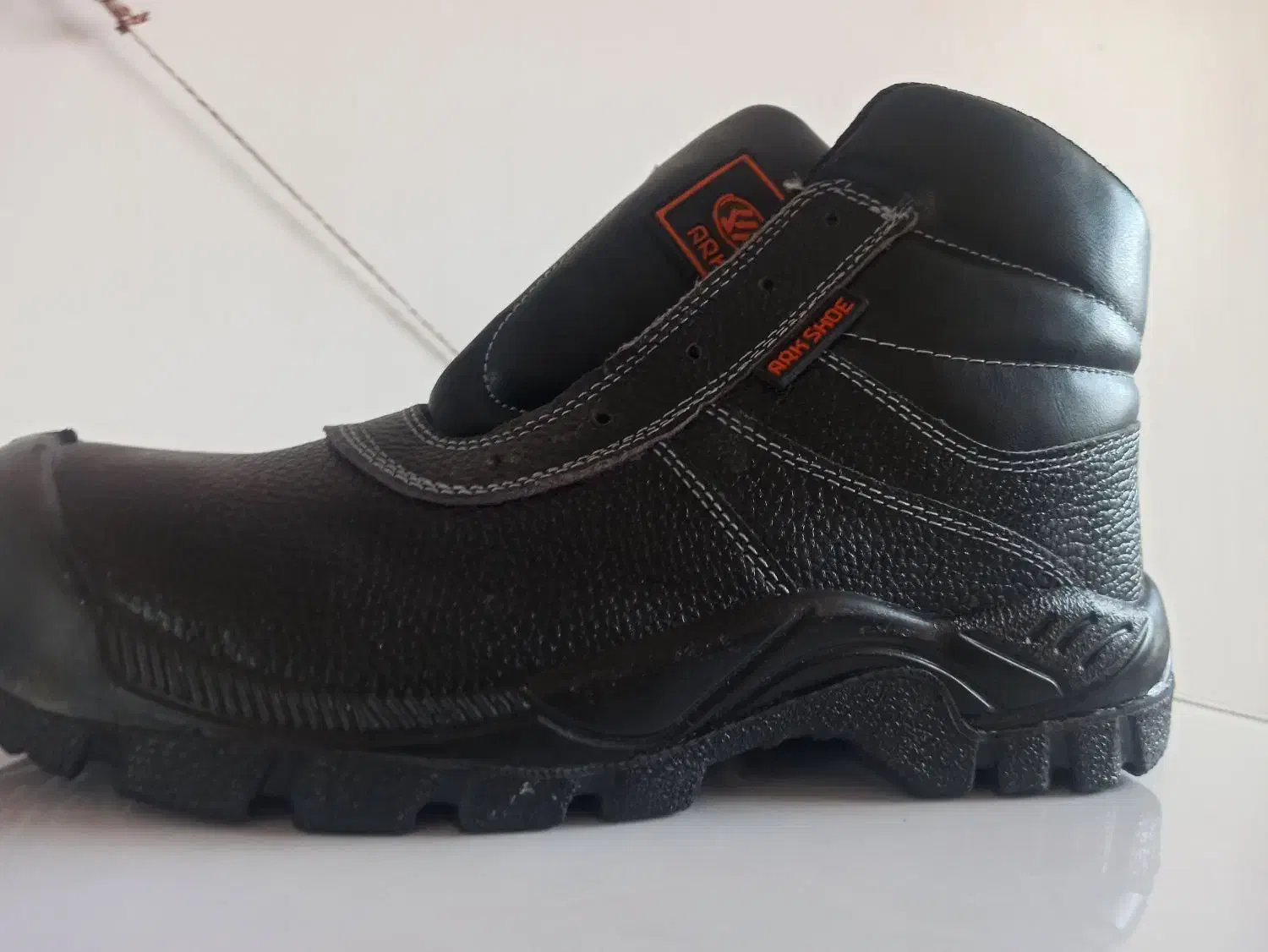 کفش ایمنی|کیف، کفش، کمربند|مرند, |دیوار