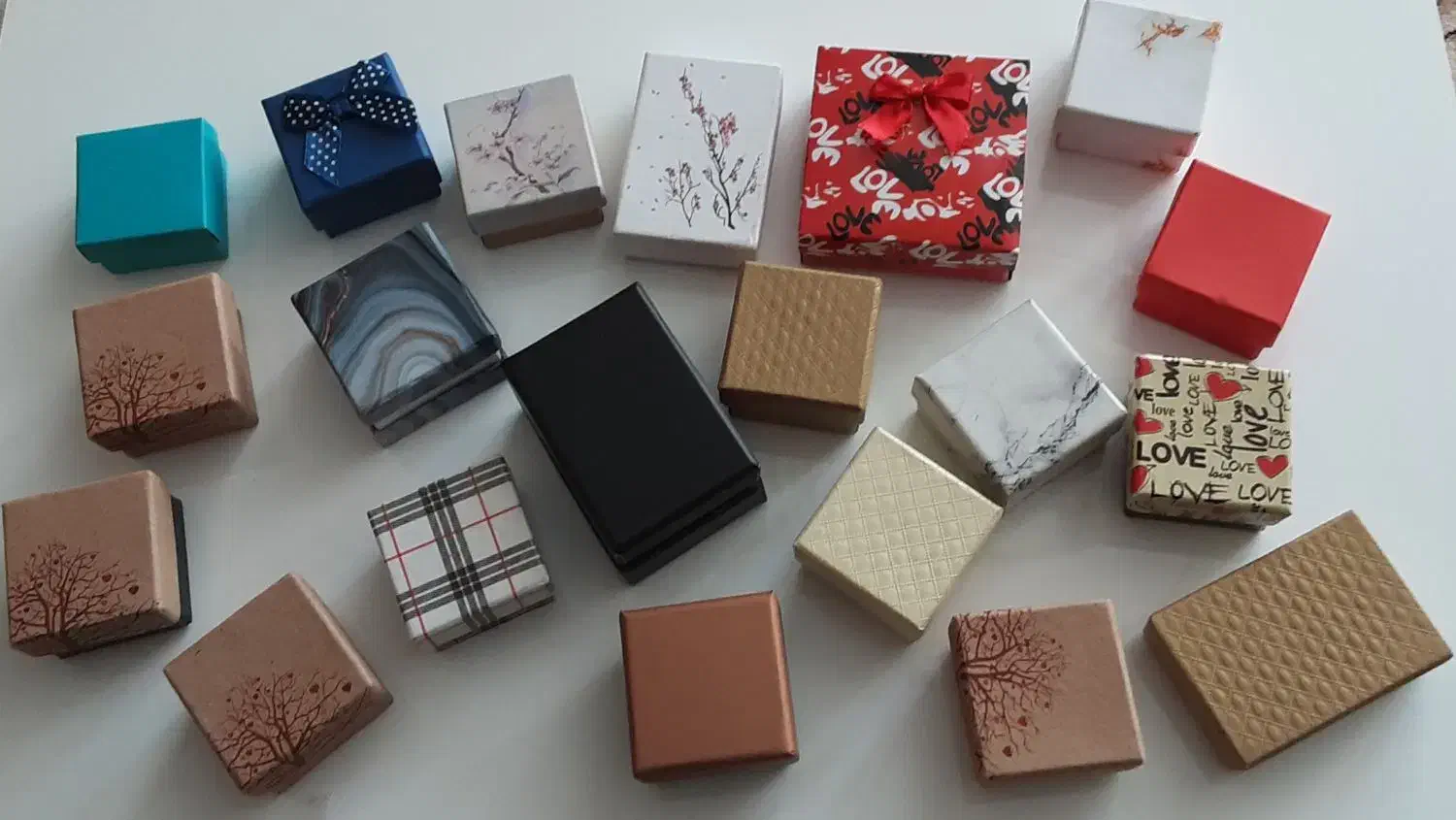 جعبه کادویی|ظروف نگهدارنده، پلاستیکی، یک‌بارمصرف|کرج, جهان‌شهر|دیوار