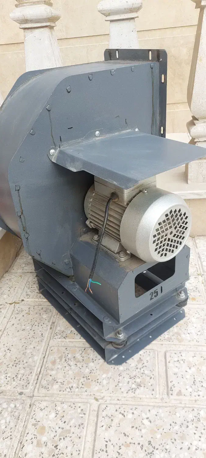 فن، سانترفیوژ، هواکش|کافیشاپ و رستوران|اندیشه, اندیشه فاز ۴|دیوار