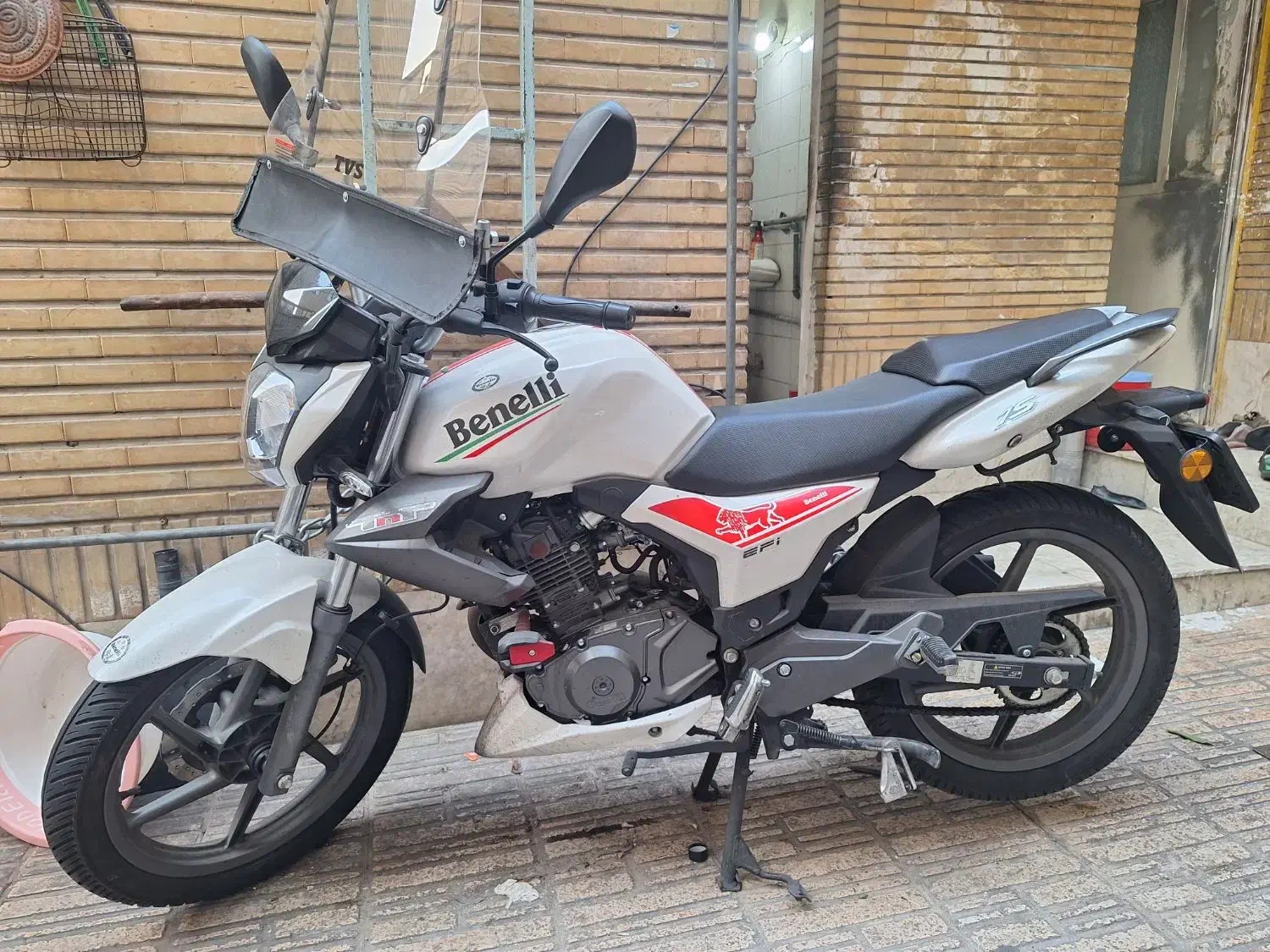 بنلی ۱۵۰|موتورسیکلت|تهران, فلسطین (میدان انقلاب)|دیوار