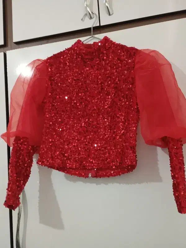 شومیز|لباس|مرند, |دیوار