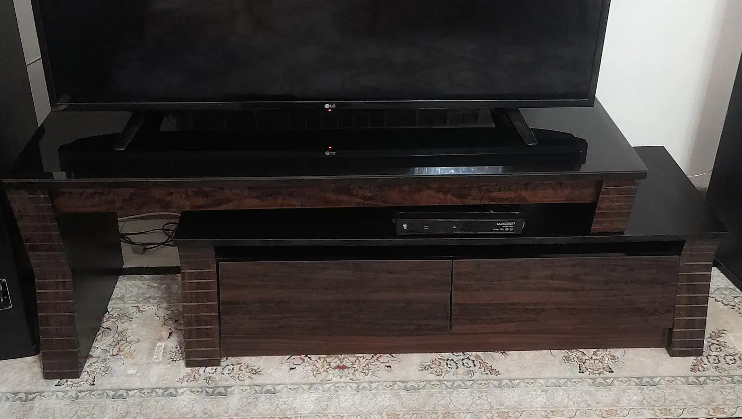 میز ال سی دی|میز تلویزیون|رشت, کوی مهر|دیوار