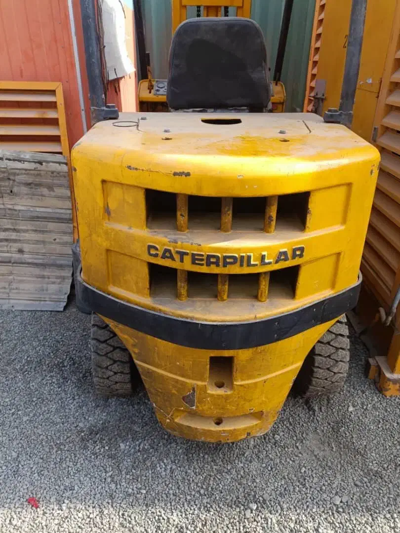 لیفتراک ۴ تن|ماشین‌آلات صنعتی|چهاردانگه (تهران), |دیوار