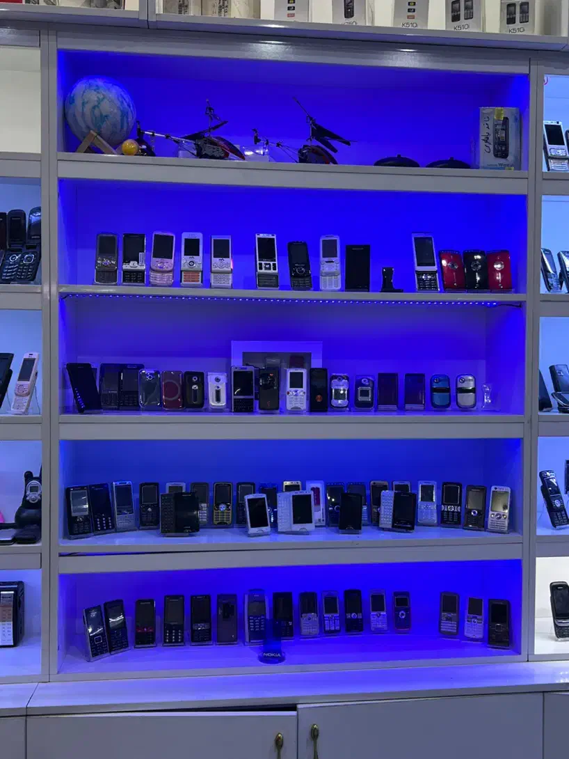 گوشیهای کلکسیونی و اصلی قدیمی|موبایل|تهران, شیخ هادی|دیوار