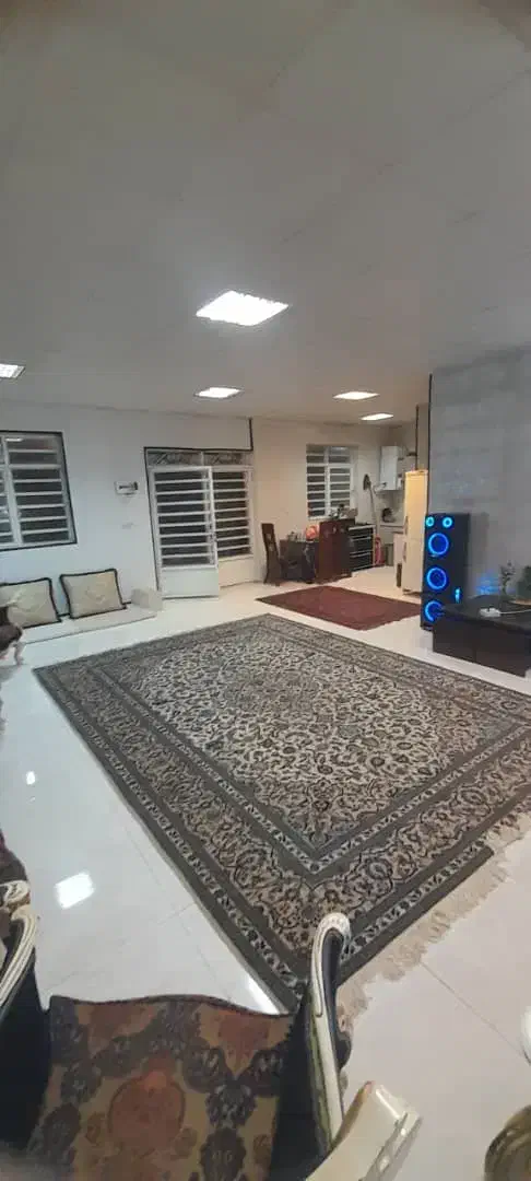 اجاره باغ ویلا شیک و تمیز|اجارهٔ کوتاهمدت ویلا و باغ|اصفهان, زیار|دیوار