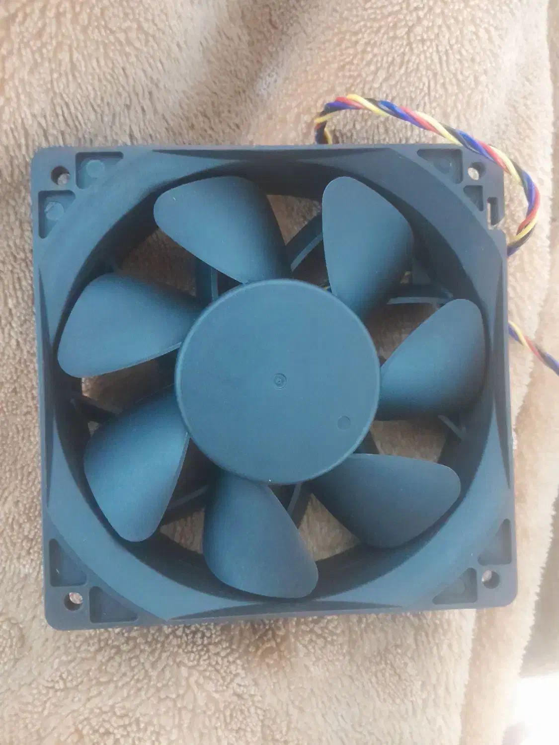 فن ماینر|پنکه و تصفیه‌کنندهٔ هوا|بوشهر, |دیوار