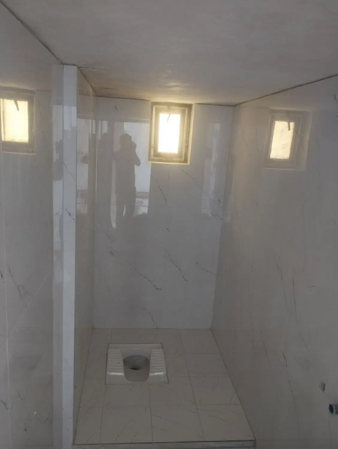 کاشی وسرامیک|خدمات پیشه و مهارت|شهرکرد, |دیوار