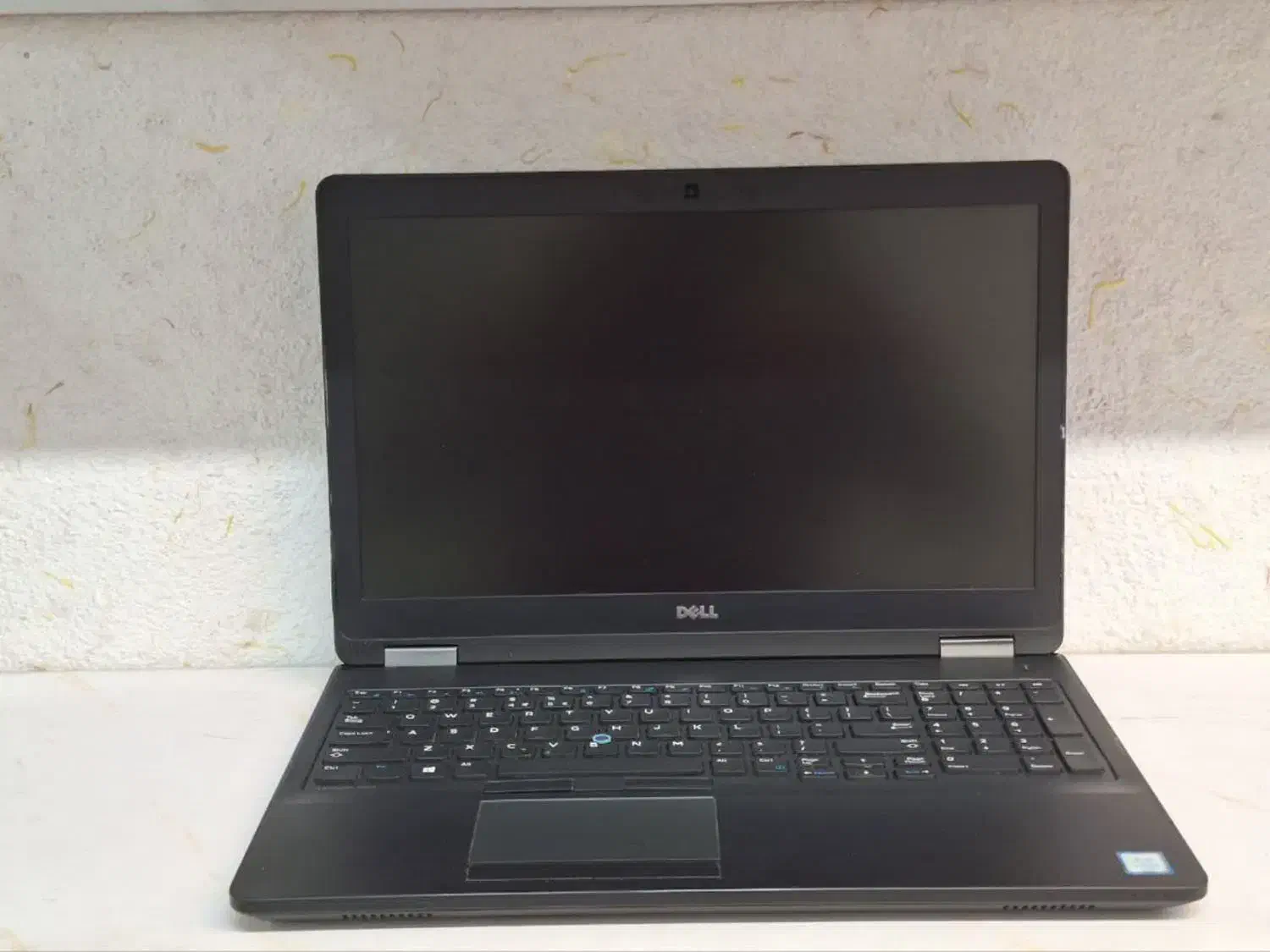 لپ تاپ اقتصادی مدل Dell 5570|رایانه همراه|قم, پردیسان|دیوار