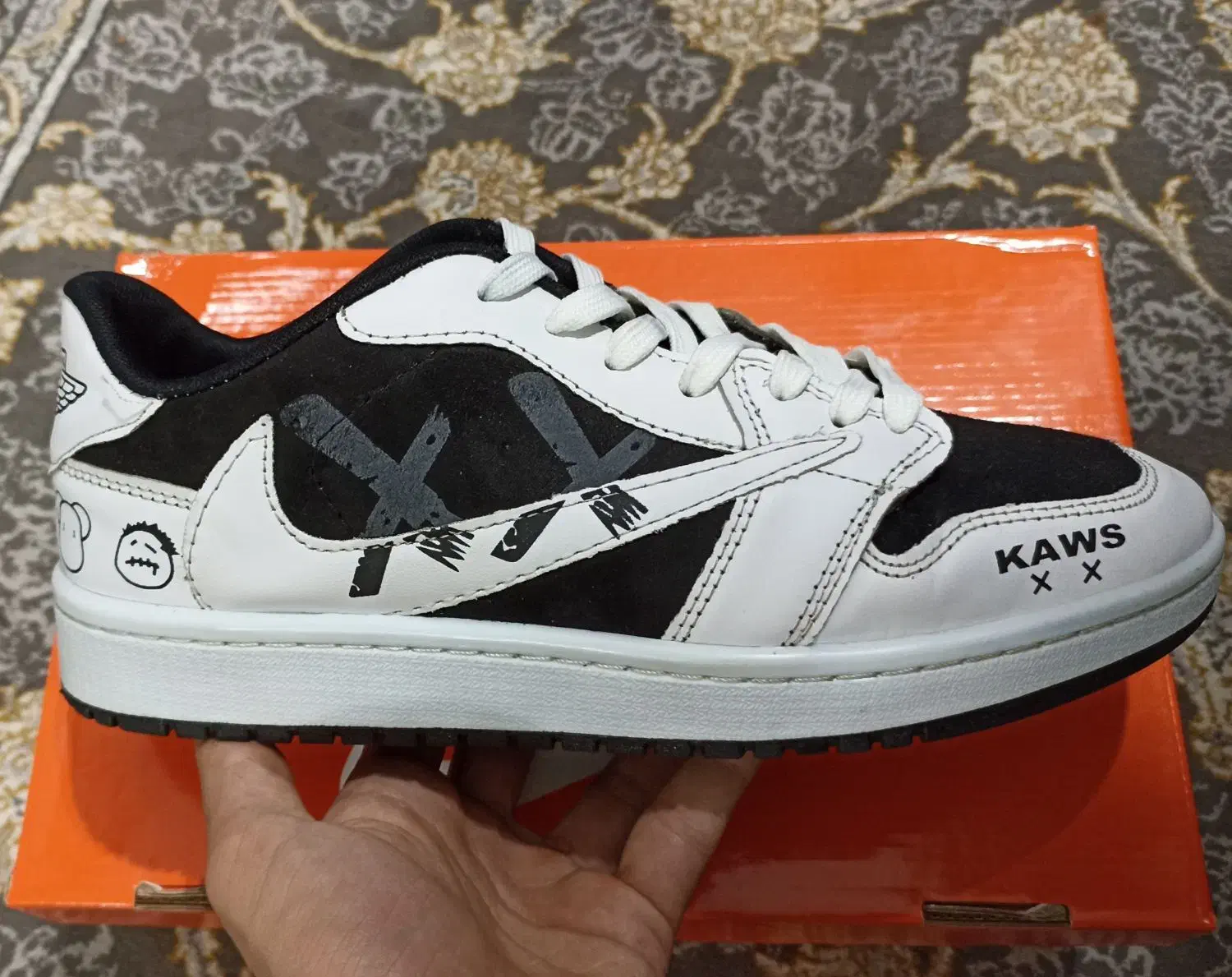 کتونی تراویس|کیف، کفش، کمربند|اراک, |دیوار