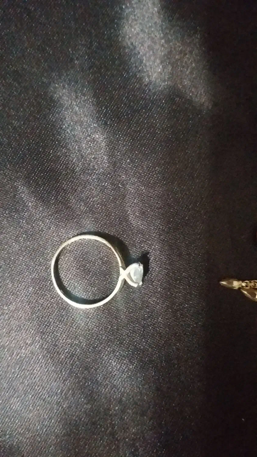 حلقه نامرادی حلقه ازدواج و گوشوار در حد نونونو|جواهرات|شیراز, شهرک رضوان|دیوار