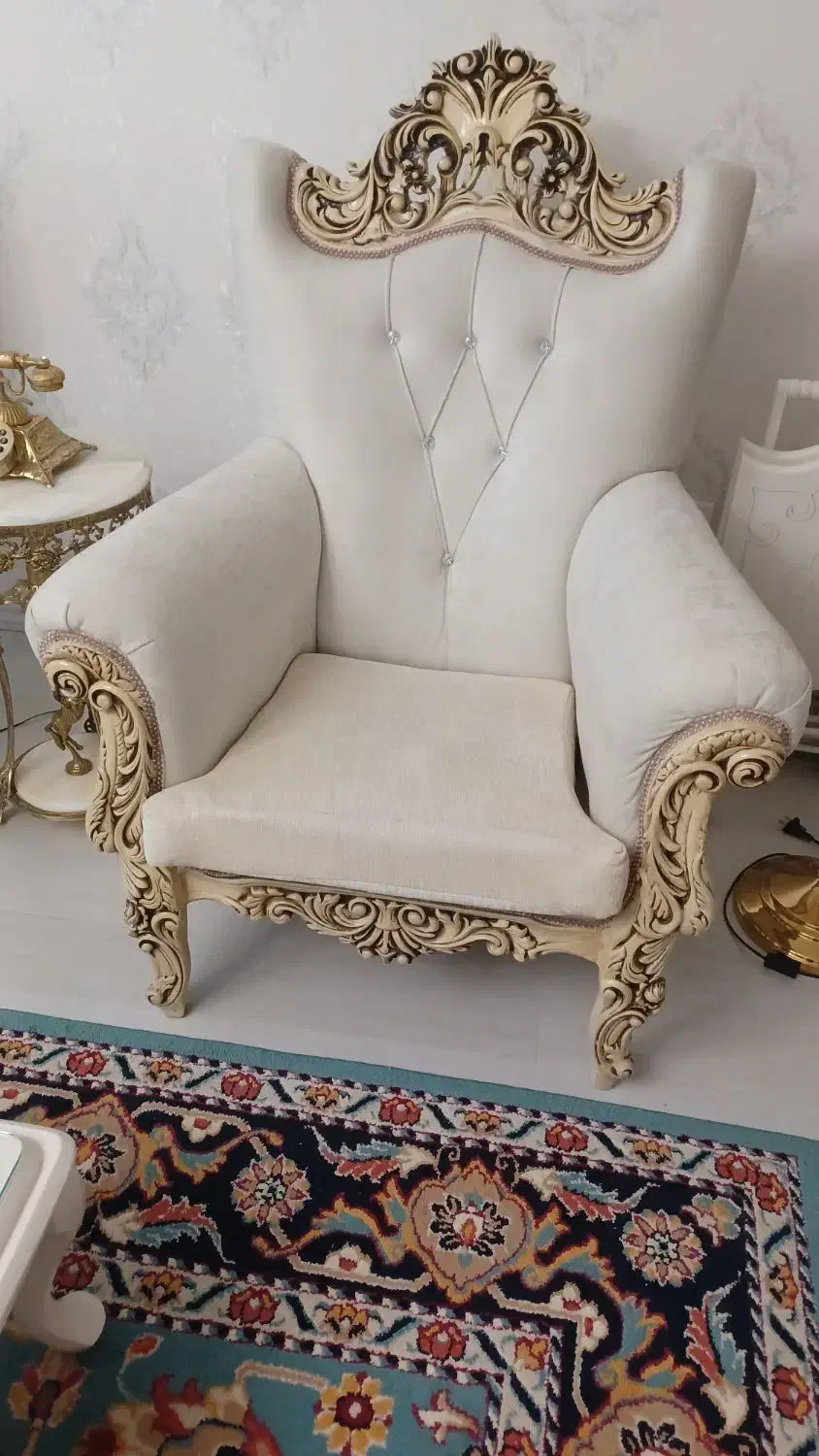 مبل ۷ نفره در حد نو|مبلمان خانگی و میز عسلی|آستارا, |دیوار