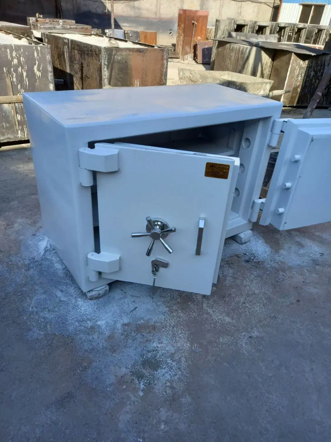 گاوصندوق زیرویترین اصل|ابزارآلات|گلستان (تهران), |دیوار