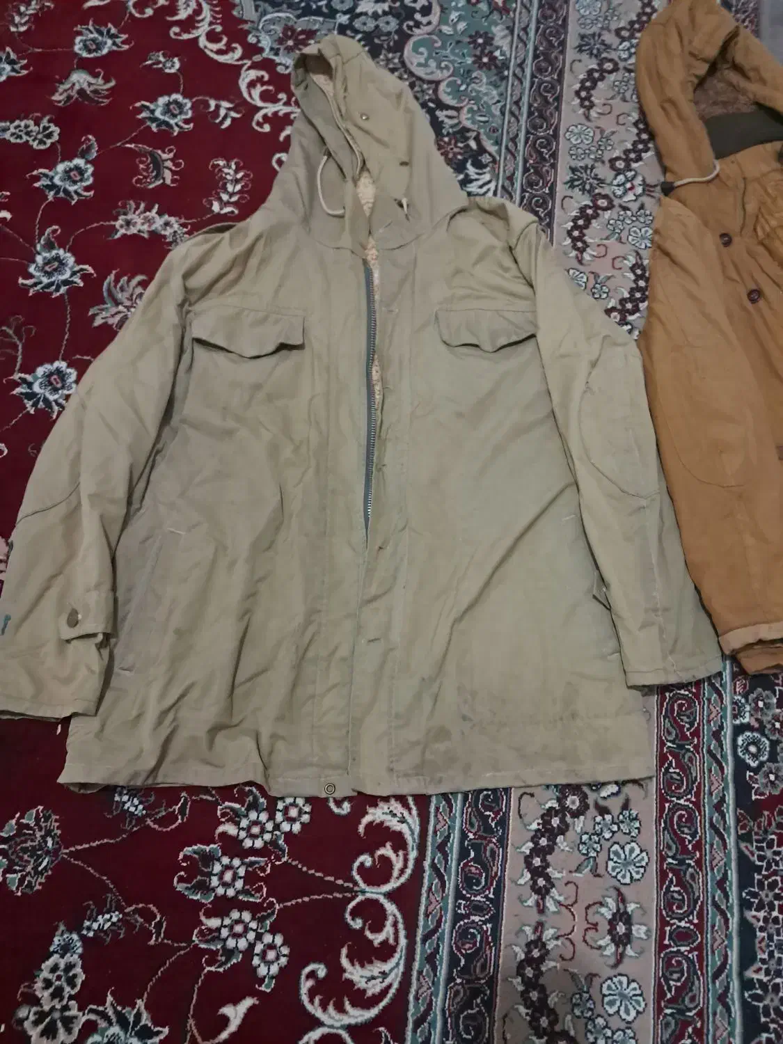 لباس های مردانه دوتا کابشن گرم برا کار ژاکت ها نو|لباس|تربت جام, شهرک معلم|دیوار