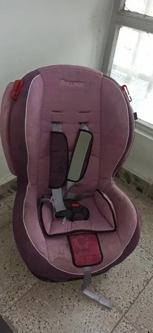 صندلی ماشین کودک|تخت و صندلی بچه|کرمانشاه, |دیوار