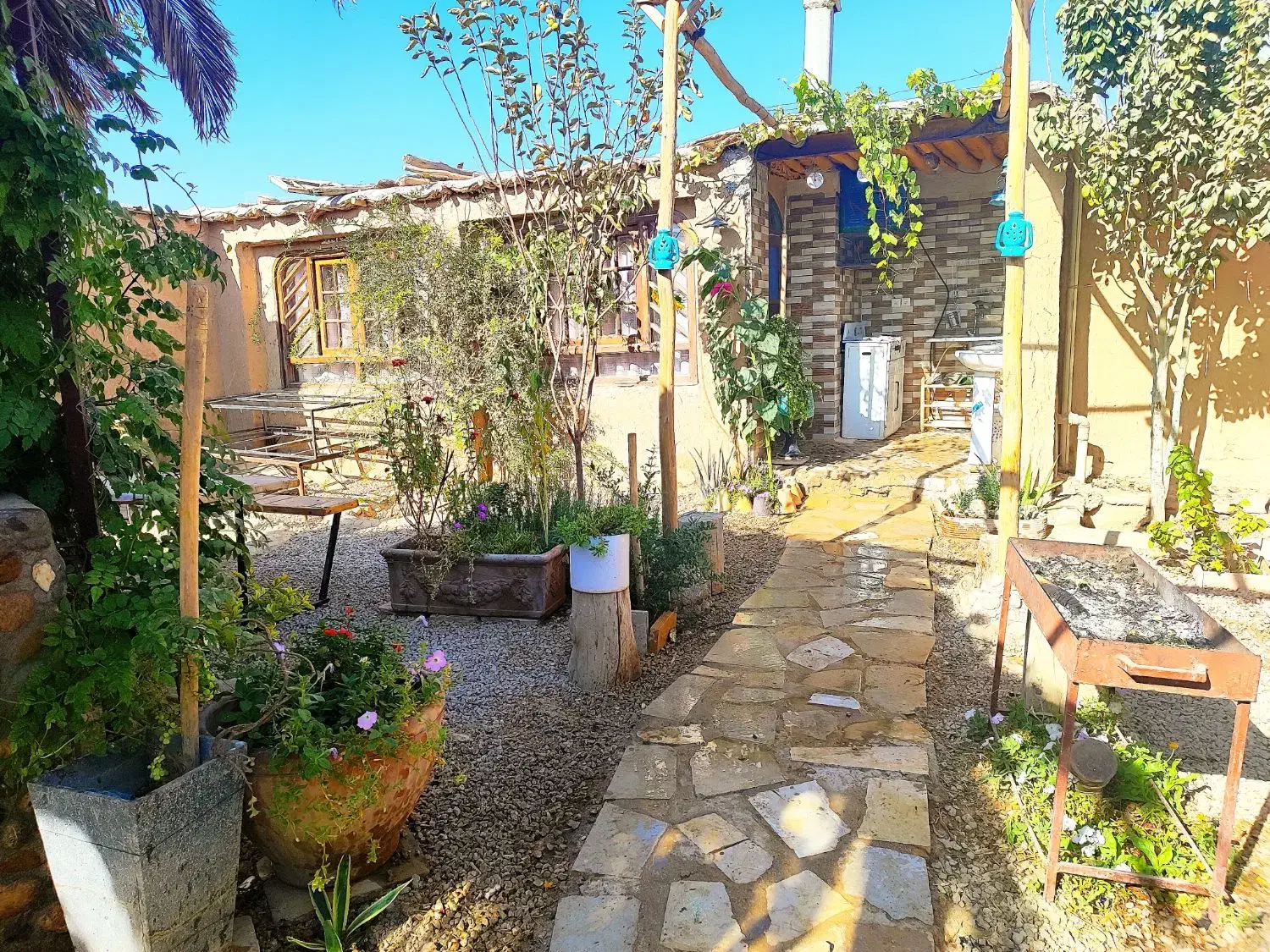 اجاره سوییت  خونه باغ سنتی اقامتگاه|اجارهٔ کوتاهمدت ویلا و باغ|مرودشت, فیروزی|دیوار