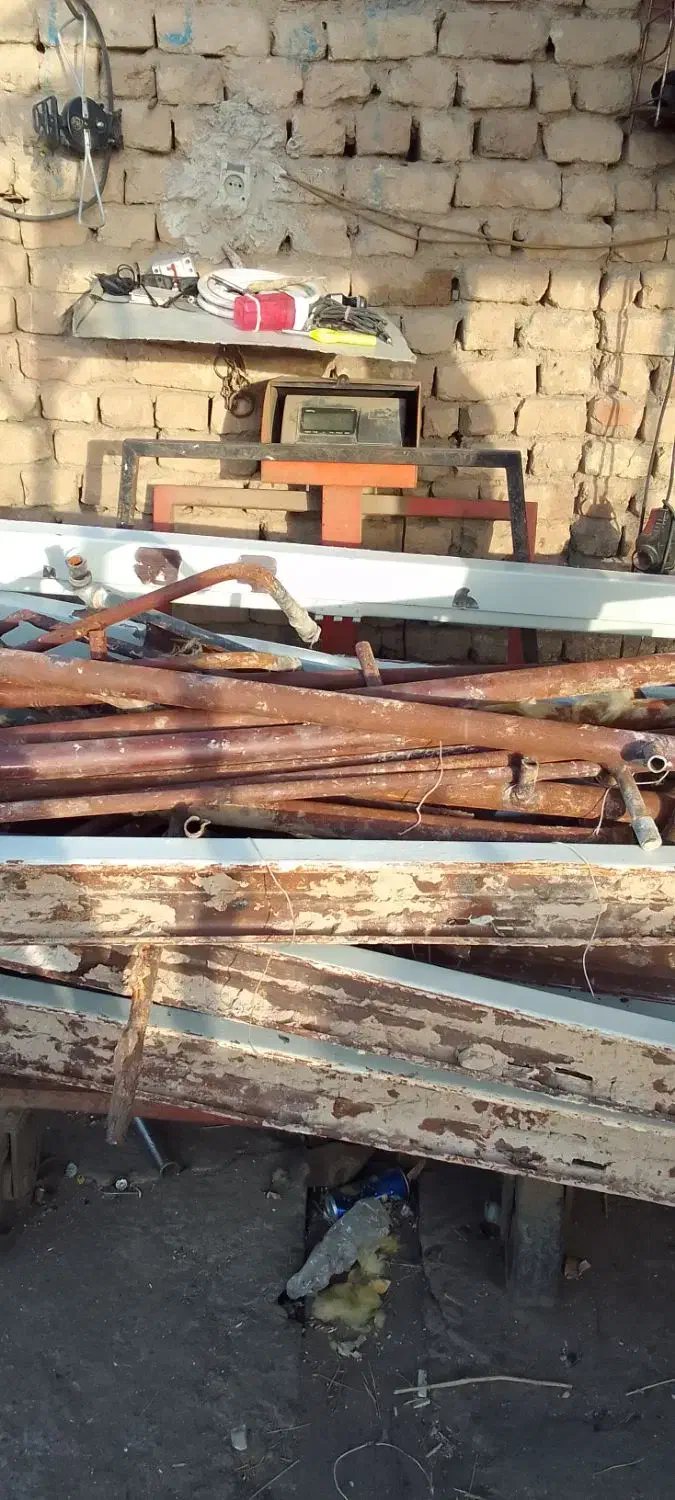 خریدار ضایعات خورده ریز انباری کتاب.|خدمات پیشه و مهارت|اراک, |دیوار