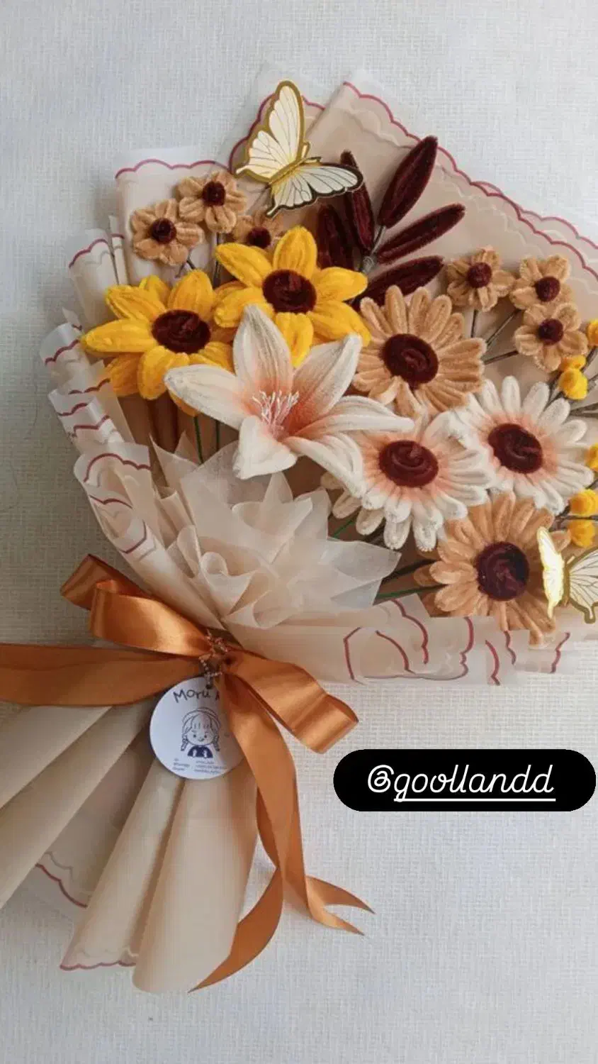 گل پیپ پاکن و روبانی|گل مصنوعی|اقلید, |دیوار