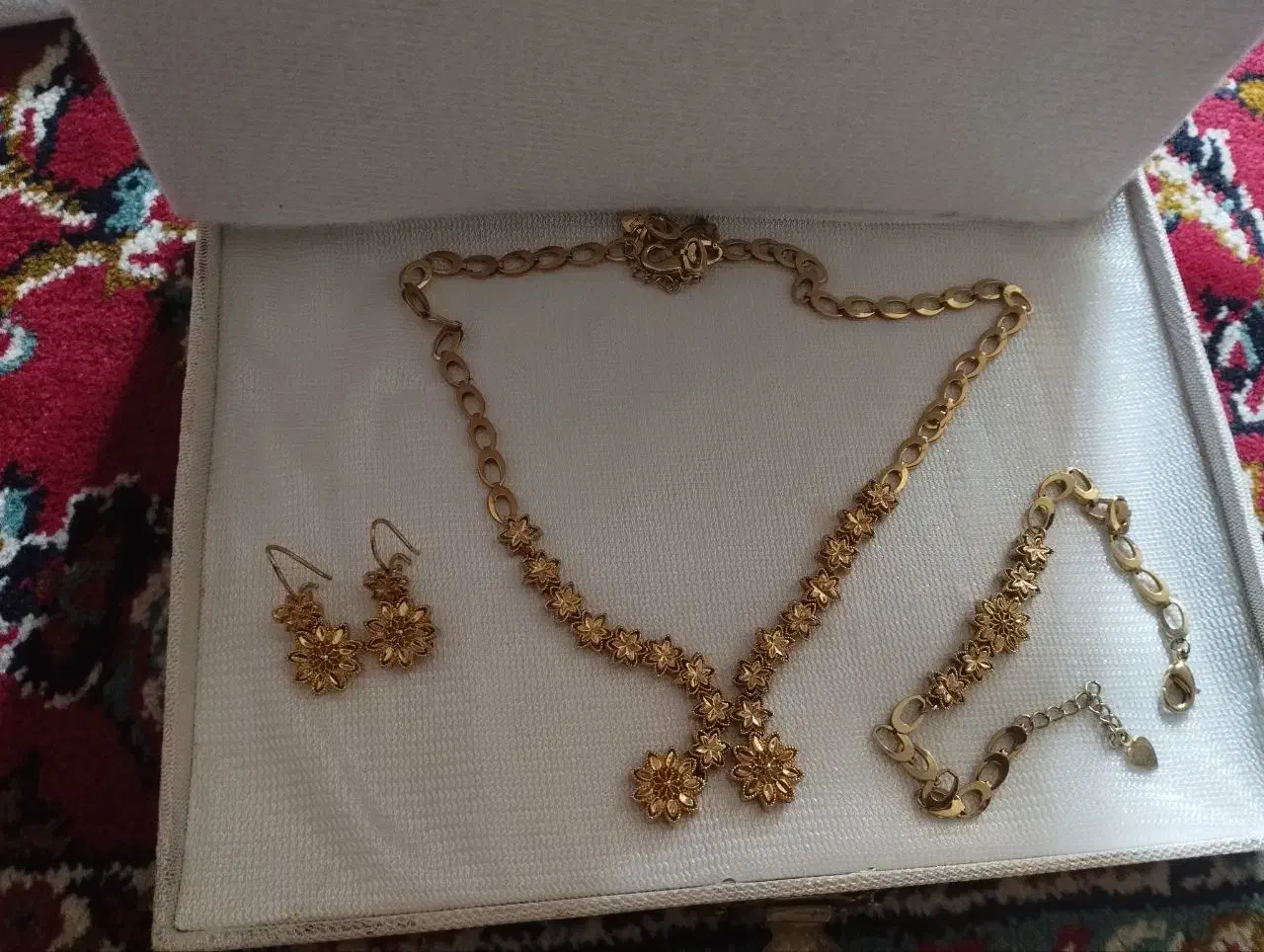 سرویس بدلیجات|بدلیجات|شاهین‌شهر, طالقانی|دیوار