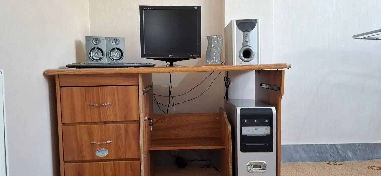 سیستم کامپیوتر  کامل|رایانه رومیزی|خمینی‌شهر, |دیوار