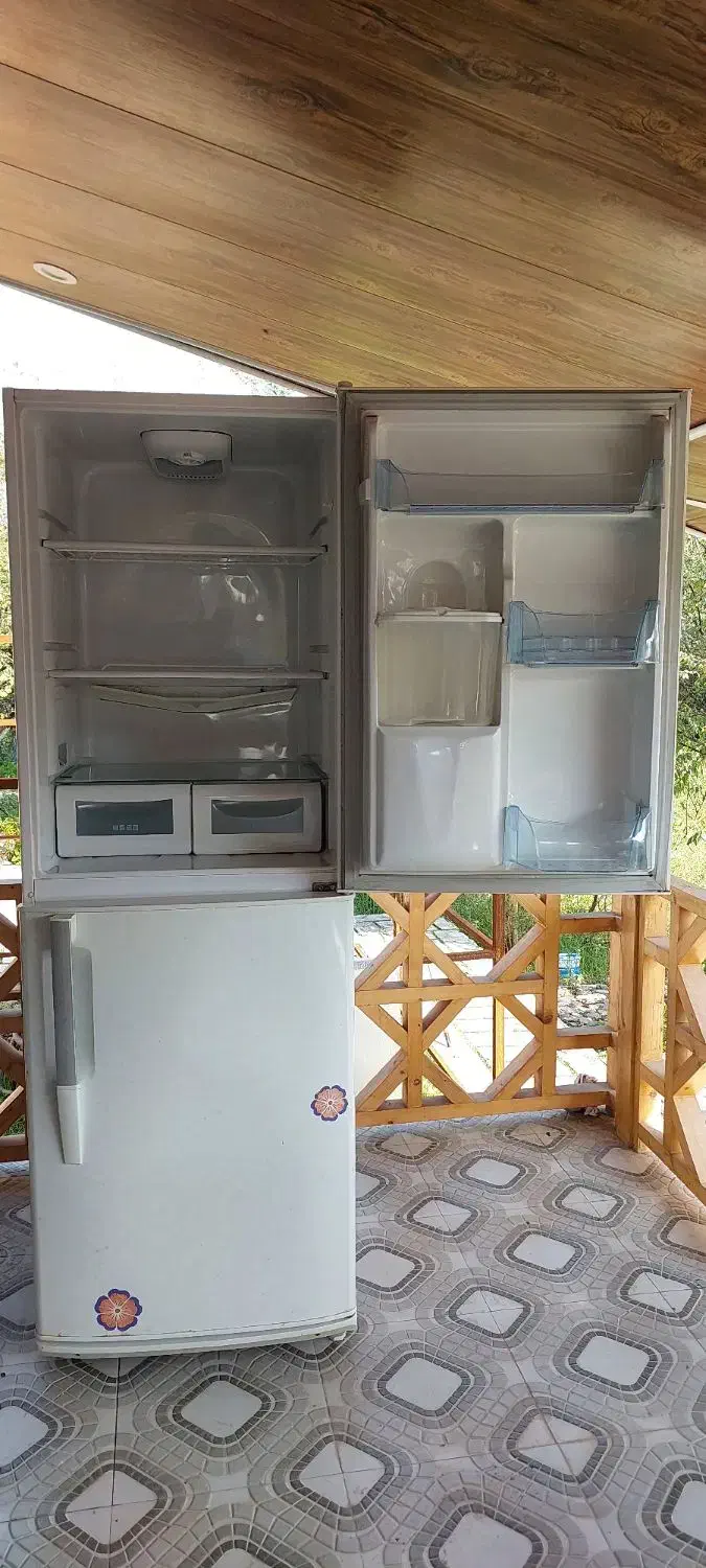 یخچال و فریزر دو درب|یخچال و فریزر|لاهیجان, بازکیاگوراب|دیوار