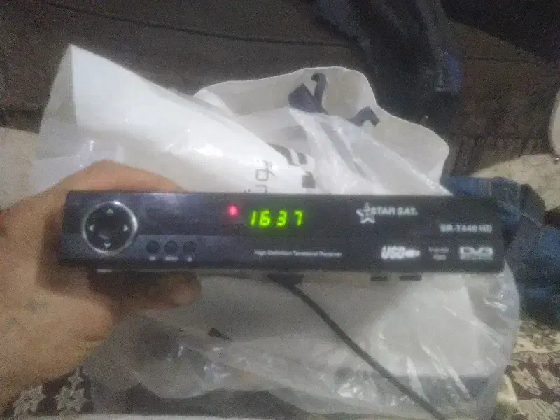 گیرنده|صوتی و تصویری|ارومیه, |دیوار