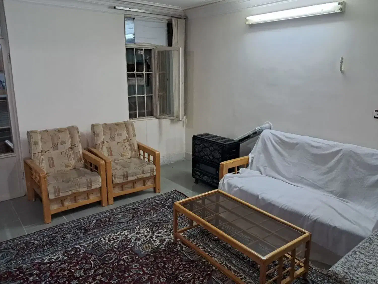 اجاره زیرزمین مبله با امکانات کامل|اجارهٔ خانه و ویلا|کاشان, مفتح|دیوار