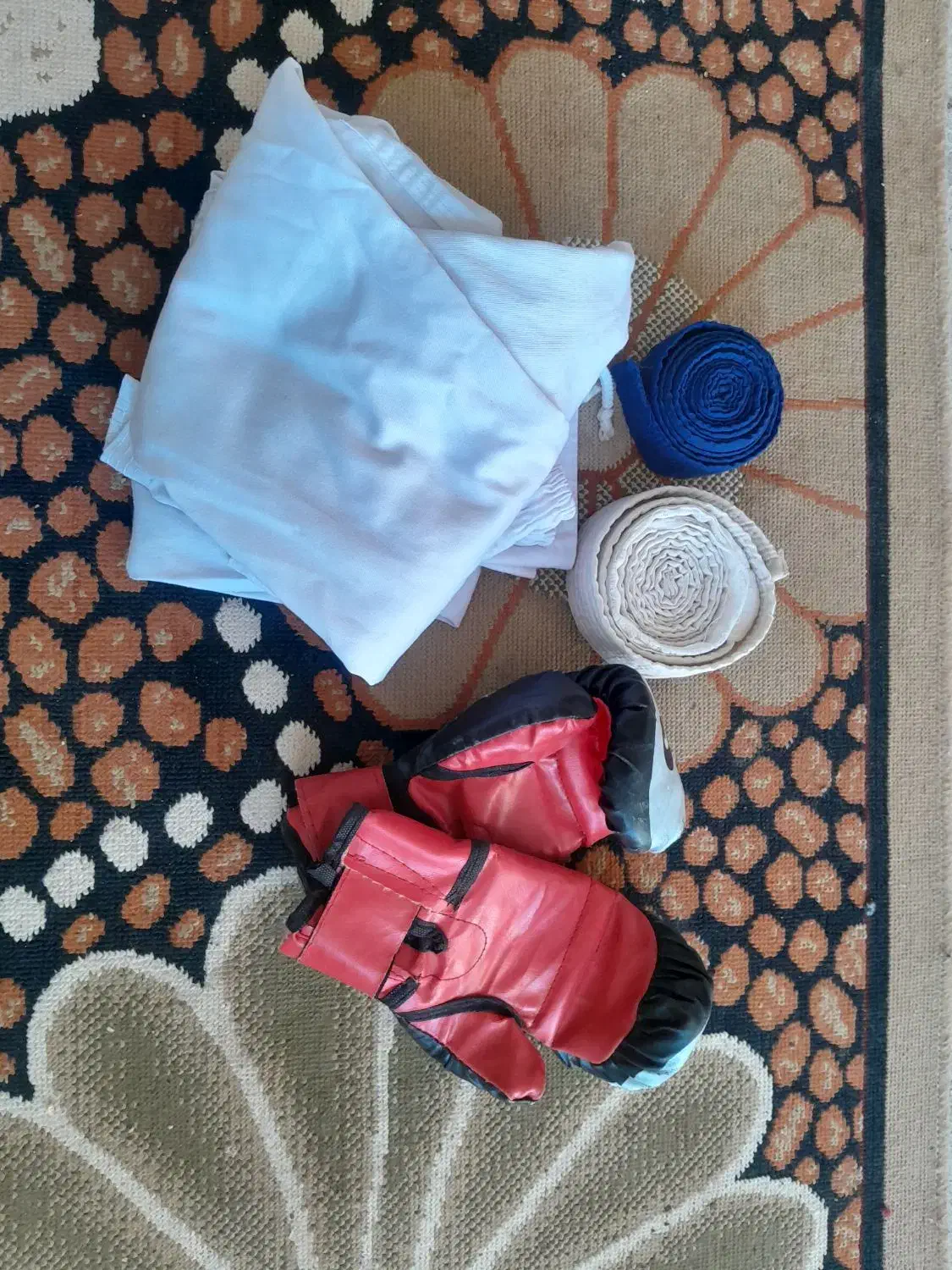 لباس|لباس|مه ولات, |دیوار