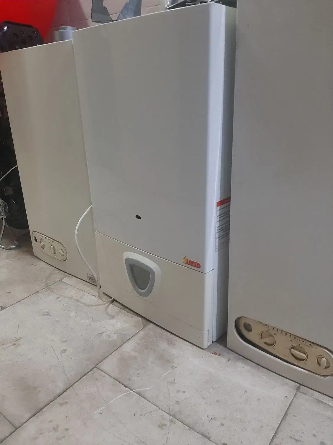 فروش پکیج خریدار سالم ومعیوب شمال و غرب تهران|آبگرمکن، پکیج، شوفاژ|تهران, صادقیه|دیوار