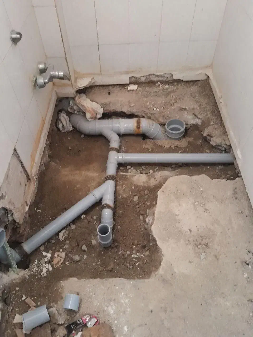 تاسیسات تشخیص ترکیدگی نشتیابی رفع نم وچکه لوله کشی|خدمات پیشه و مهارت|تهران, تهرانپارس شرقی|دیوار