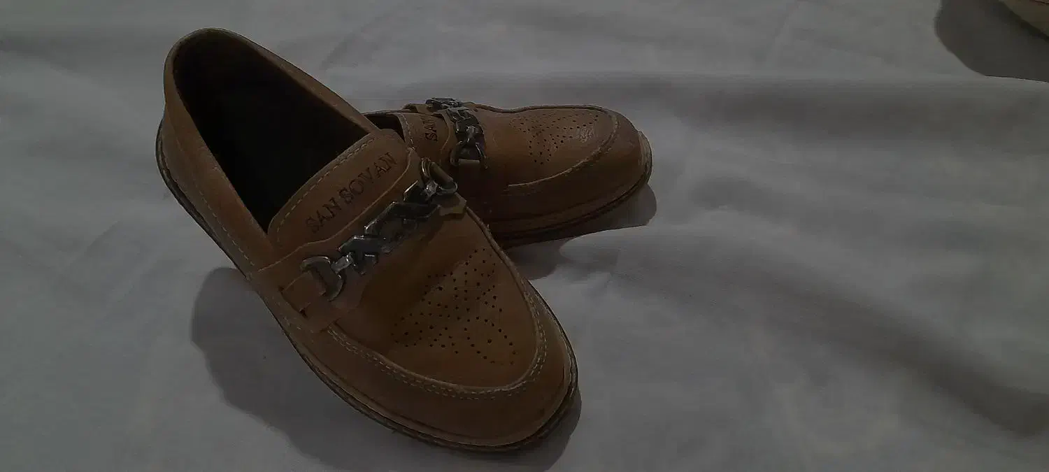 کفش آکبند کالج پسرانه با کارتن|کیف، کفش، کمربند|شیروان (خراسان), |دیوار