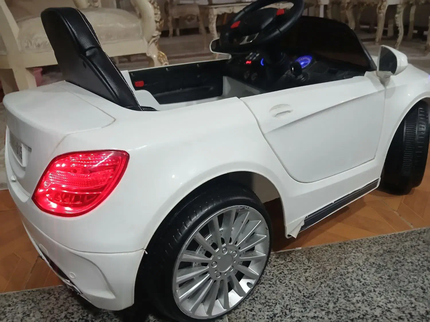 ماشین شارژی|اسباب‌‌بازی|گرمسار, |دیوار