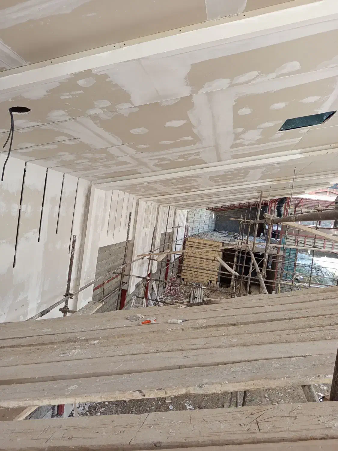 نقاشی و پتینه کاری|خدمات پیشه و مهارت|ارومیه, |دیوار