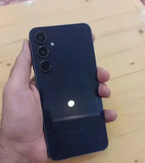 سامسونگA55گم شده|اشیا|بندر انزلی, تختی|دیوار