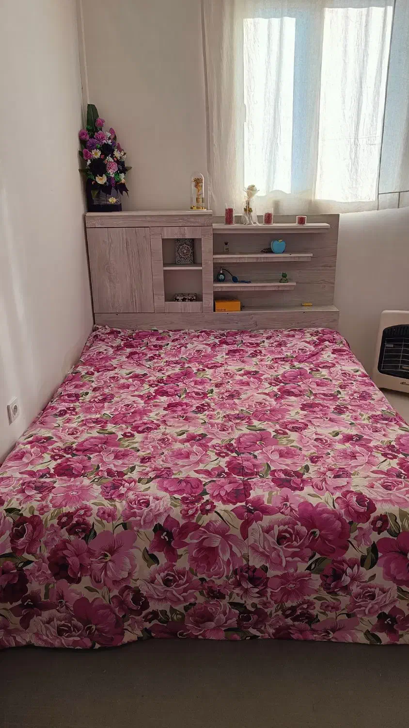 تخت دونفره باروتختی|تخت و سرویس خواب|گلبهار, شهر جدید گلبهار|دیوار