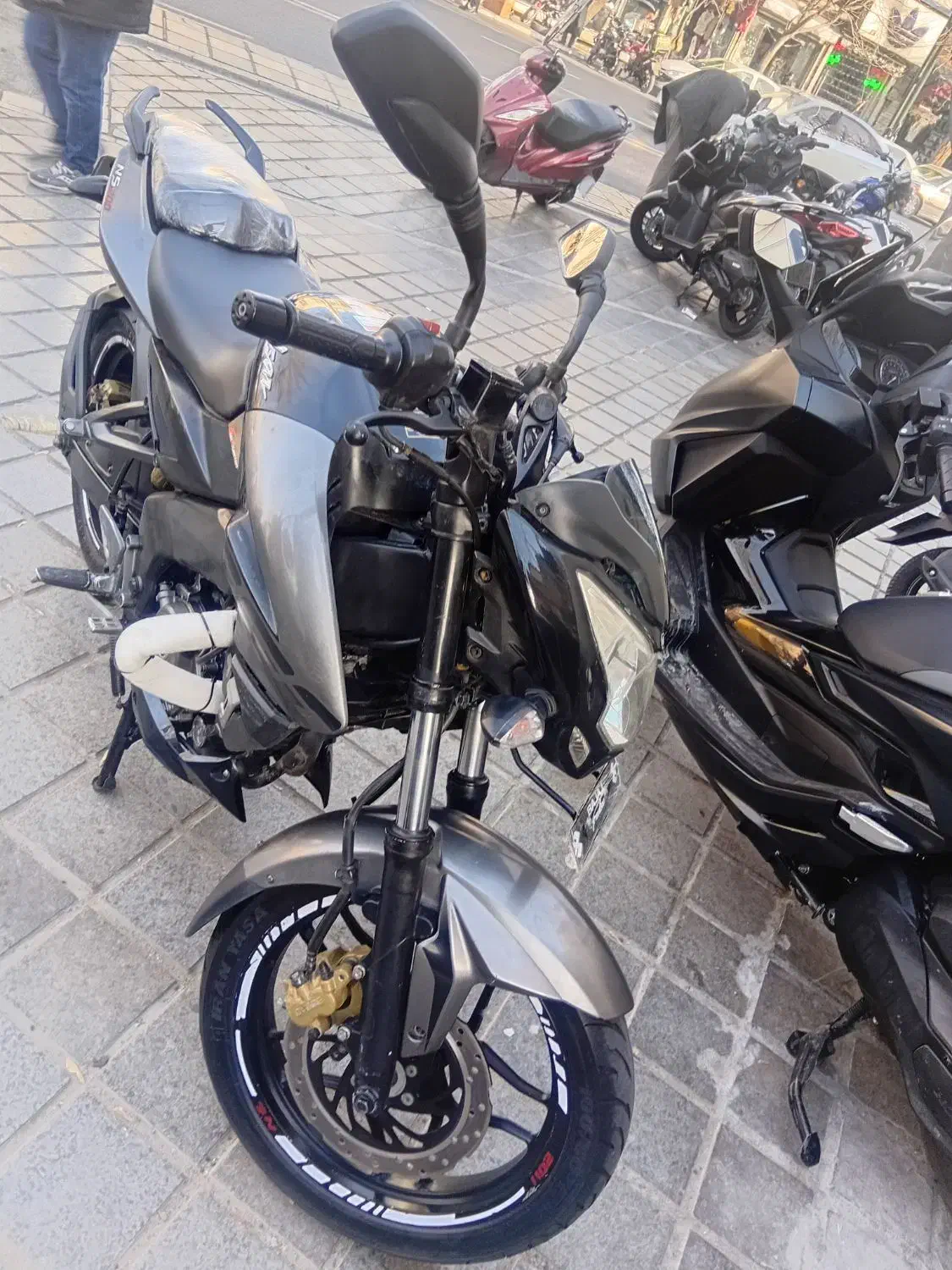 ns200|موتورسیکلت|تهران, گمرک|دیوار