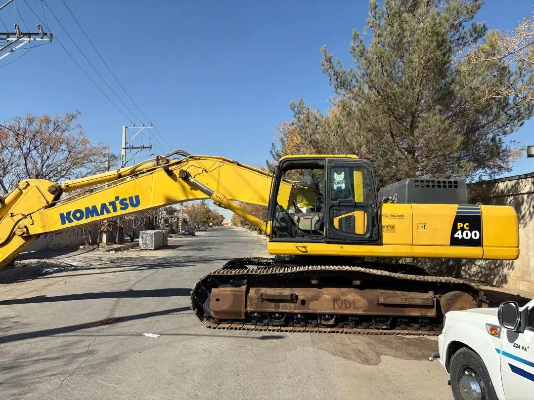 بیل کوماتسو pc8R400|خودرو سنگین|سیرجان, |دیوار