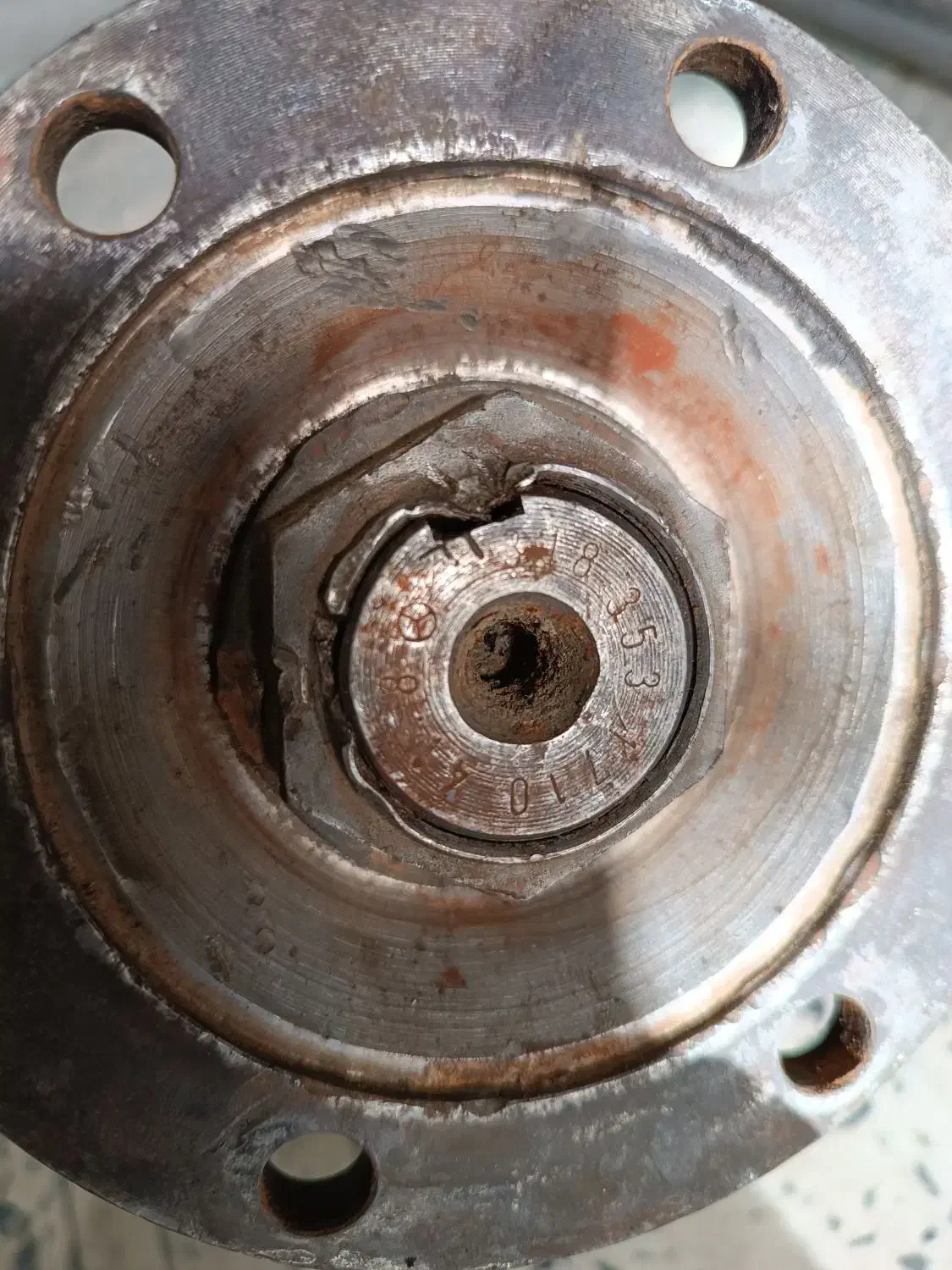 کرامویل پنیون خاور بنز.المانی اصل|قطعات یدکی و لوازم جانبی|میمه, |دیوار