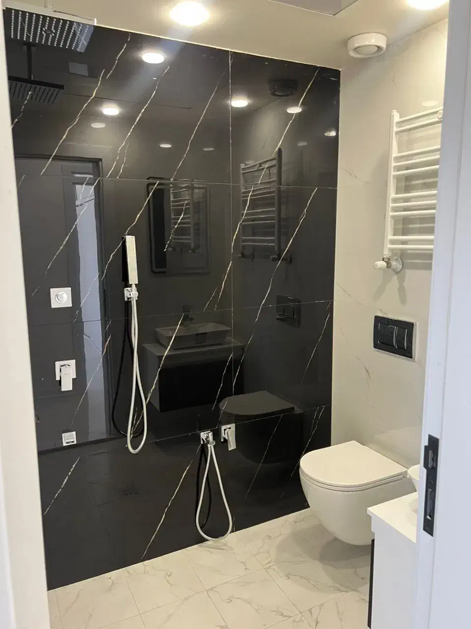 ۷۵ متر کلید نخورده ۱۰ واحدی فردوس غرب