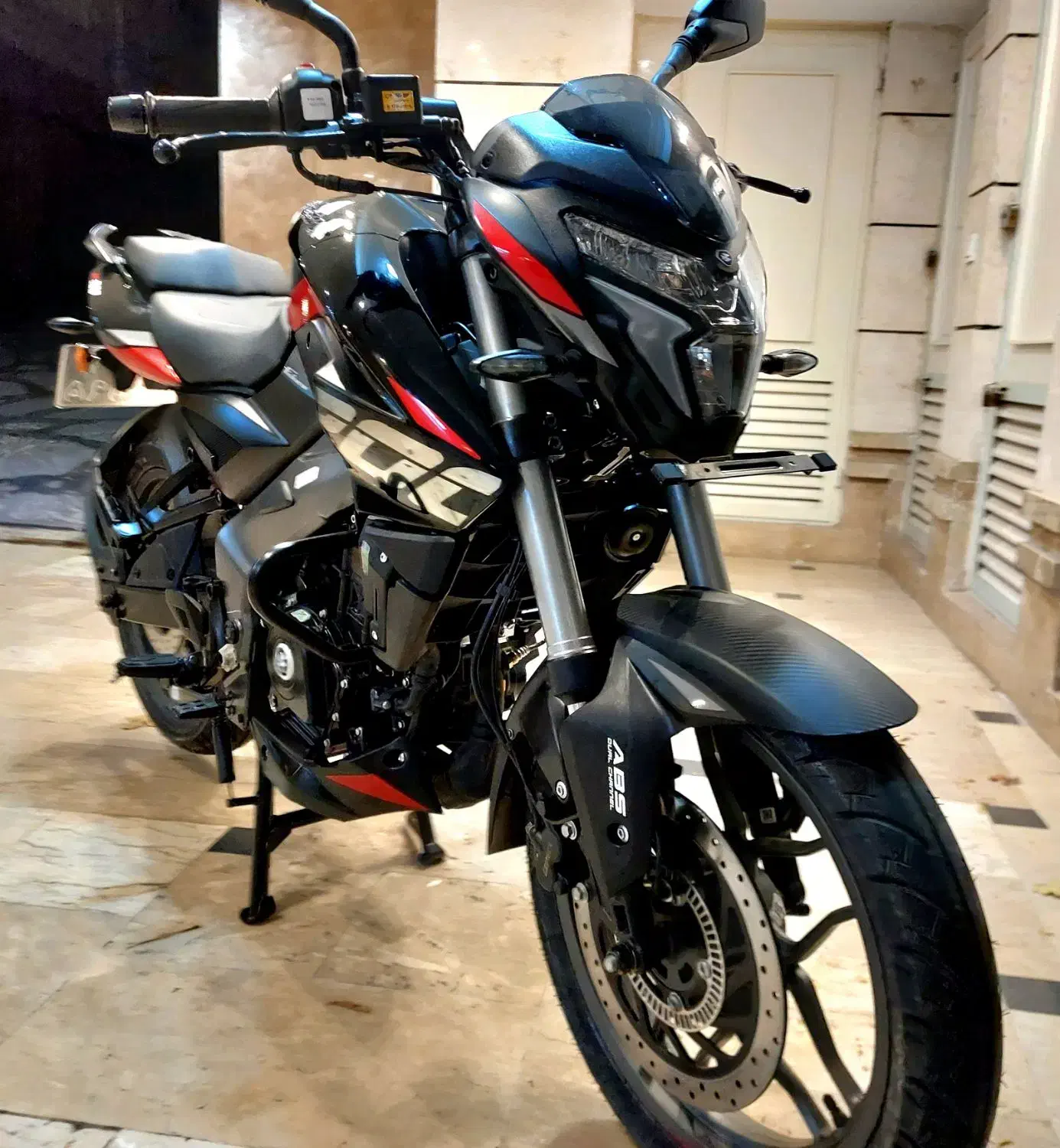 NS200 BAJAJ|موتورسیکلت|تهران, نیروی هوایی (پیروزی)|دیوار